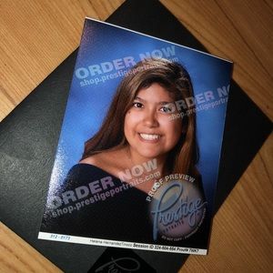 Meet your Posher, Helena